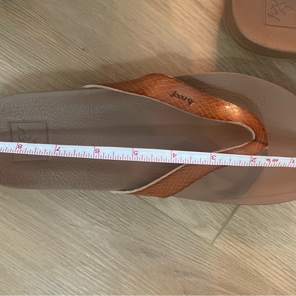 Reef Sandals - Picture 5 of 7